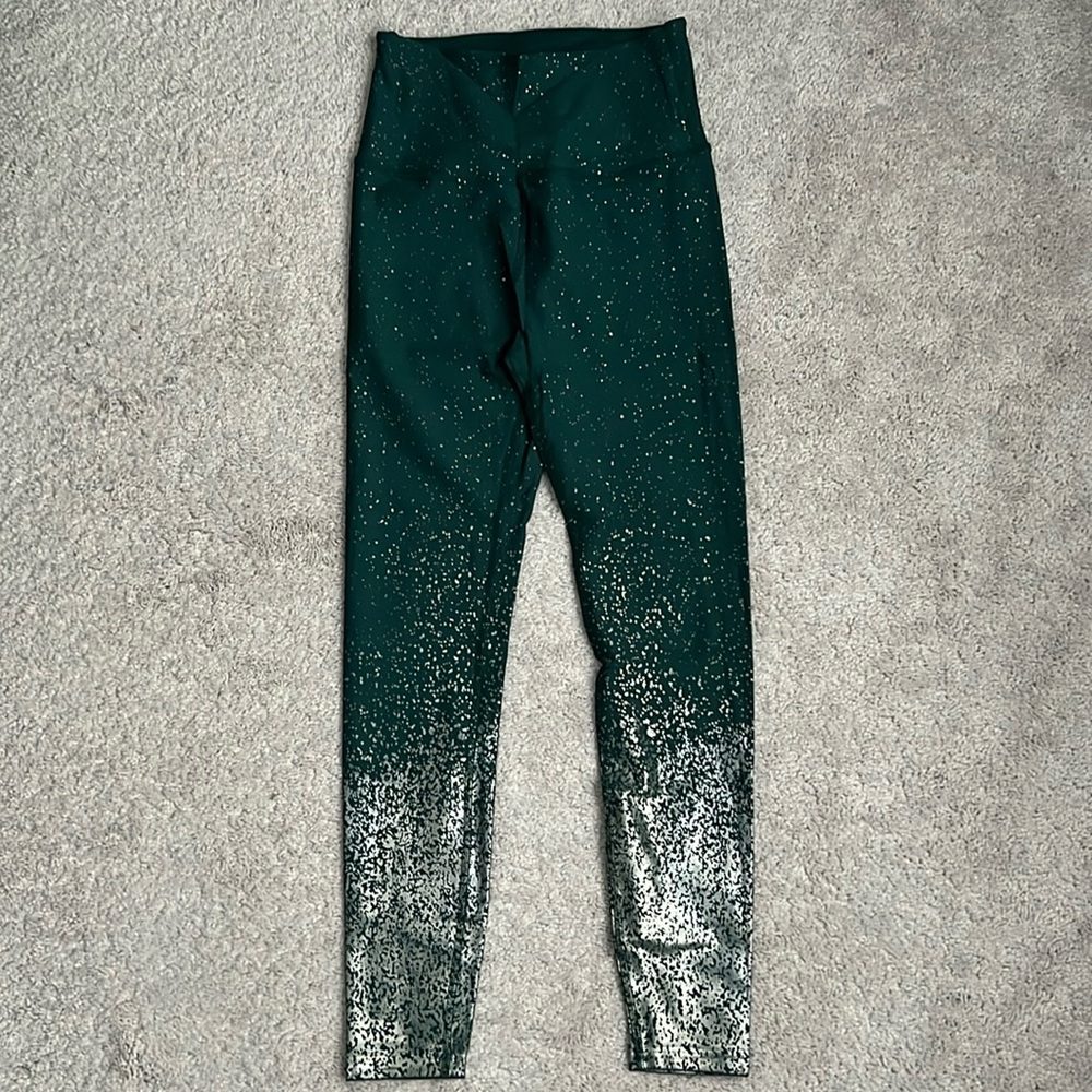 BEYOND YOGA leggings, women’s size Large, NWOT, high waisted full length
